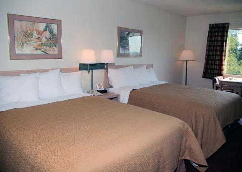 Quality Inn Tigard Portland Southwest Room photo